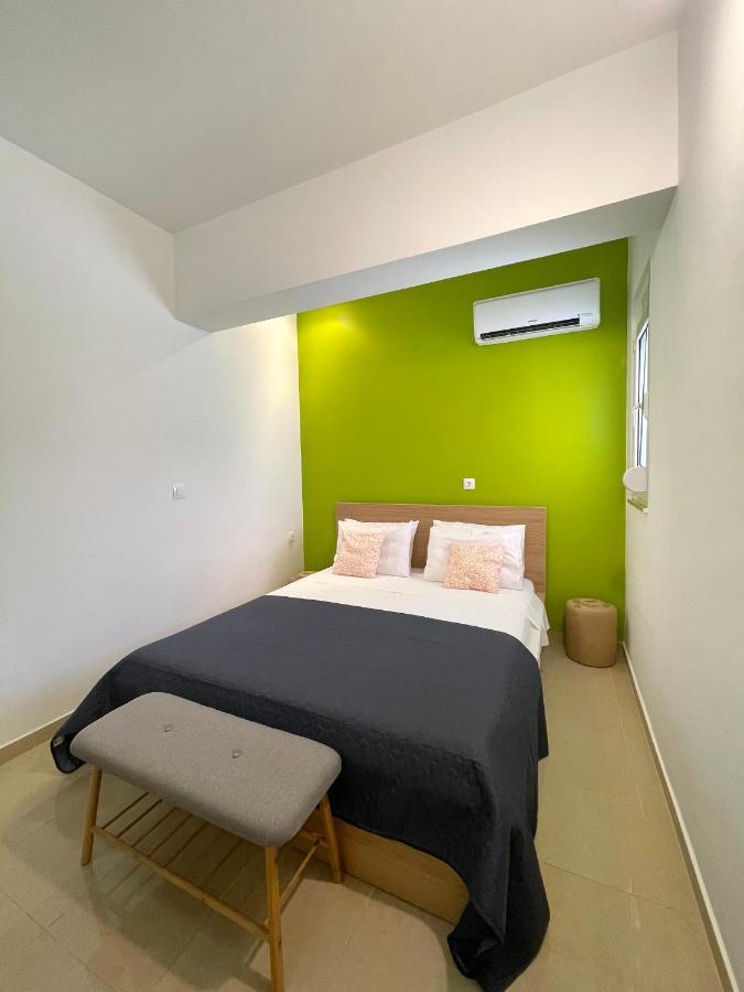 Summer Breeze Villa อาฟานโท ภายนอก รูปภาพ