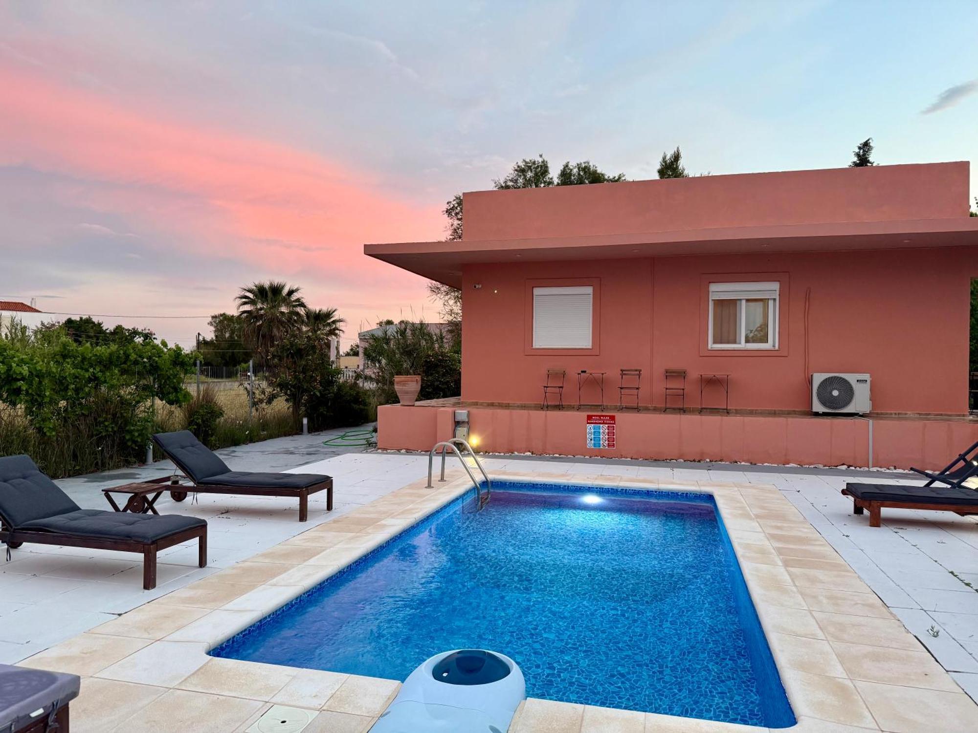 Summer Breeze Villa อาฟานโท ภายนอก รูปภาพ